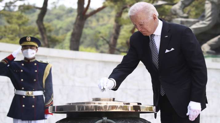US President Joe Biden signs USD 40 billion for Ukraine assistance during Asia trip