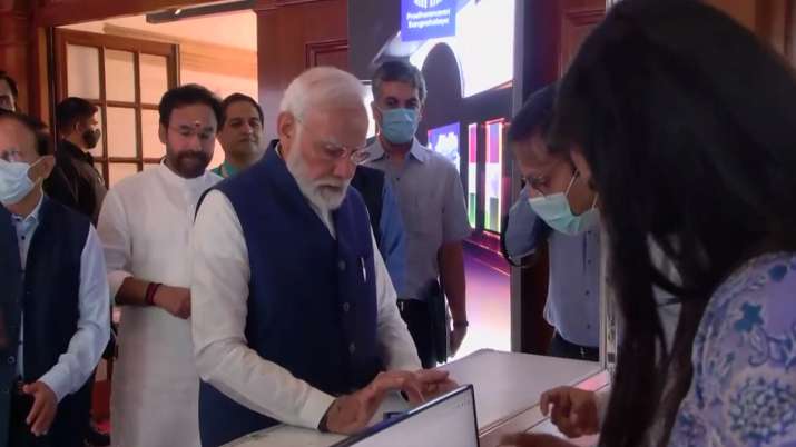 Modi govt 8 years: How India outpaced world in UPI, digital payments - Vimarsana News