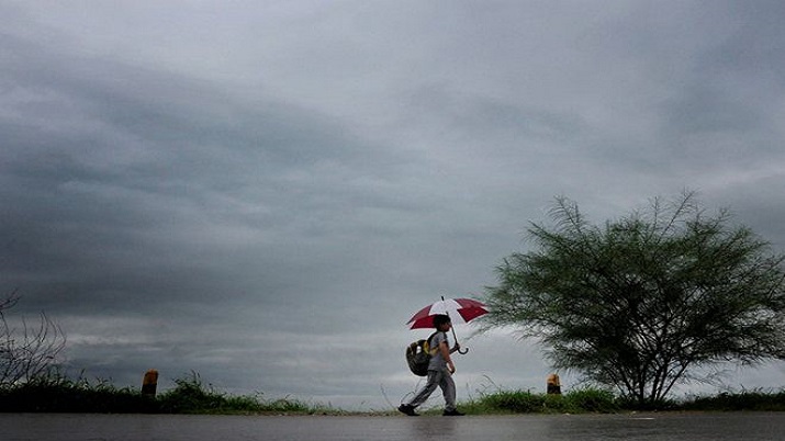 Monsoon likely to reach Kerala in next 2-3 days: IMD