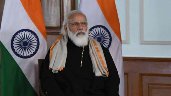 India Tv - PM Modi wears Kashmiri Pheran
