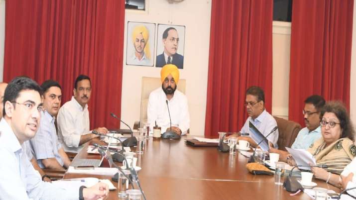 Punjab government withdraws 'security cover' provided to 424 dignitaries