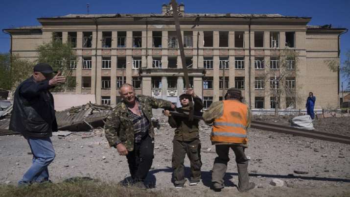 russia ukraine war, war in ukraine, war against ukraine, ukraine school bombing