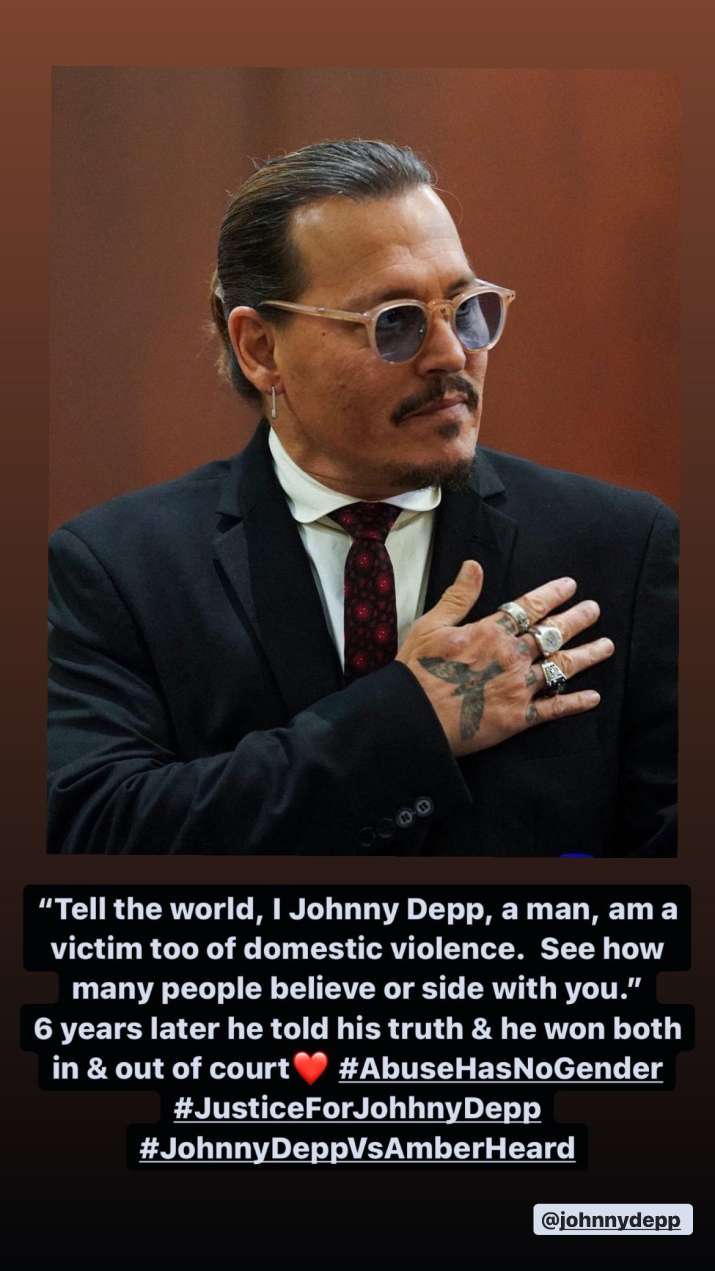 India Tv - Sophie Choudry's post for Johnny Depp