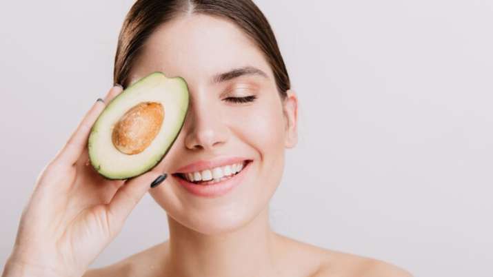 Avocado face mask recipes for supple skin