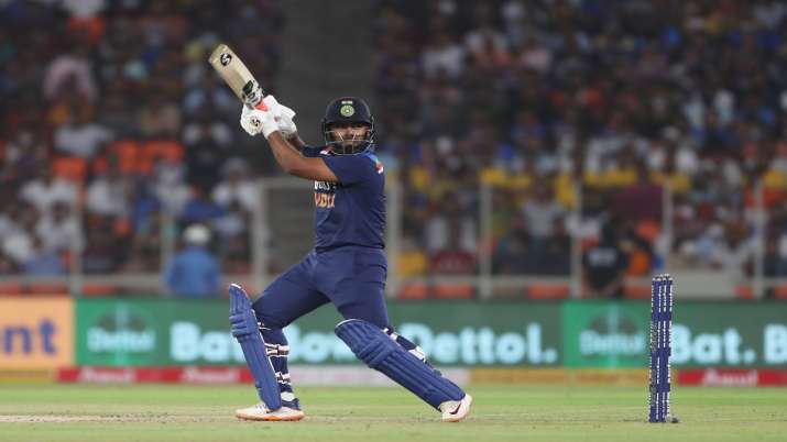 IND vs SA 5th T20I: Pant still to win his maiden toss; Twitter reacts