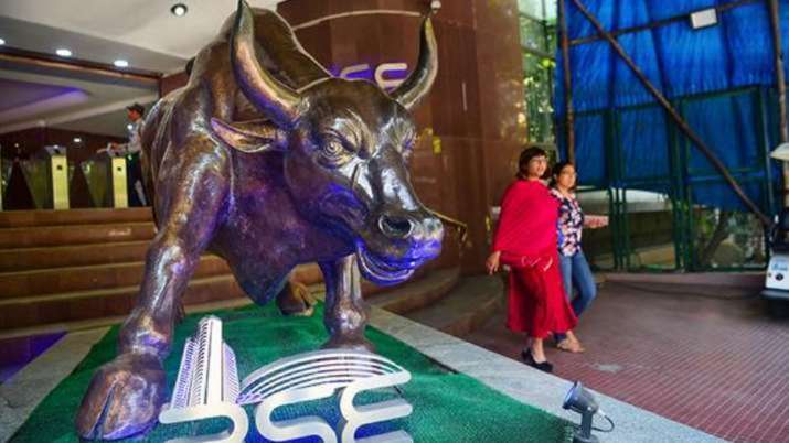 Sensex jumped 427 points to close at 55,320 on Thursday