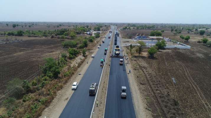 India Tv - Amravati Akola road section completed record time 