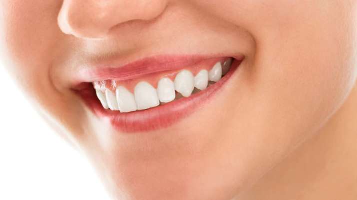 What your teeth say about your personality - Vimarsana News