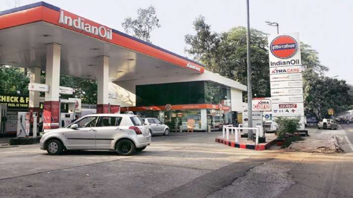 IOC sold petrol at Rs 10 a litre loss, diesel at Rs 14