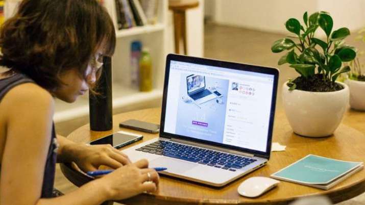 Tips to choose right edtech platform for students | Education News – India TV - Vimarsana News