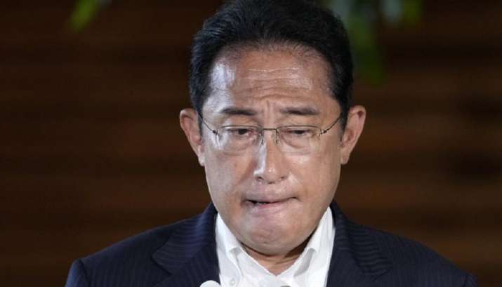Japan PM Kishida gets teary eyed as he condemns 'barbaric' attack on Shinzo Abe - Vimarsana News