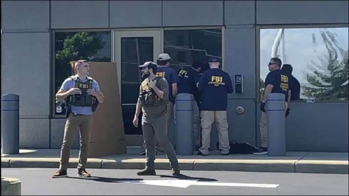 United States: Armed man killed in standoff after trying to breach FBI office