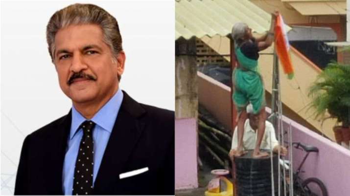 76th Independence Day: Anand Mahindra shares heartwarming pic of elderly couple hoisting tricolour - Vimarsana News