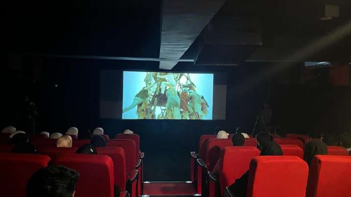 J&K: Historic moment! Cinema halls return to valley after 30-year wait - Vimarsana News