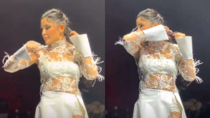 Viral video: Türk şarkıcı Melek Muso, İranlı kadınlarla dayanışmak için sahnede saçını kesti |  İzlemek