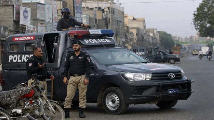 Pakistan: Unknown persons open fire at Polio vaccination camp, 4 policemen dead - Vimarsana News