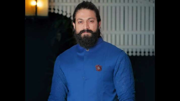 Yash slays in new photoshoot, says, 'I possess the White, I own the Dark' | Regional-cinema News – India TV - Vimarsana News