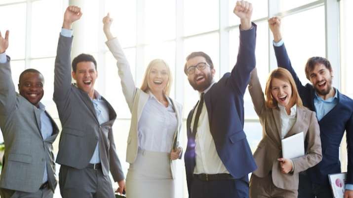 US company offers 10% pay hike during notice period, founder says 'no hard feelings' - Vimarsana News