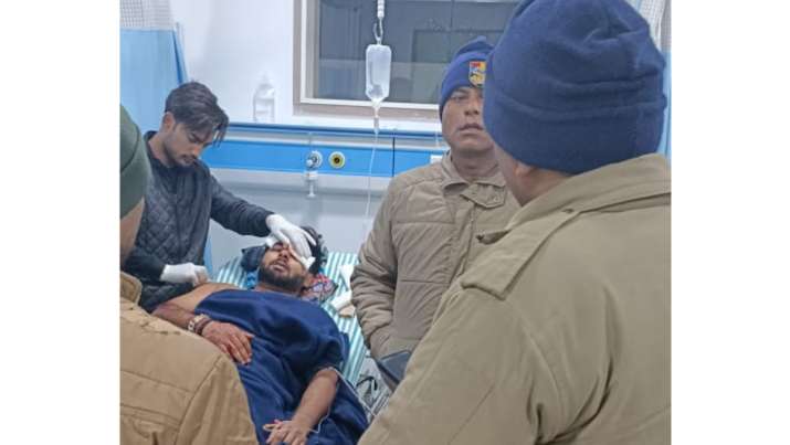 Cricketer Rishabh Pant Hospitalised After Serious Car Accident – India TV