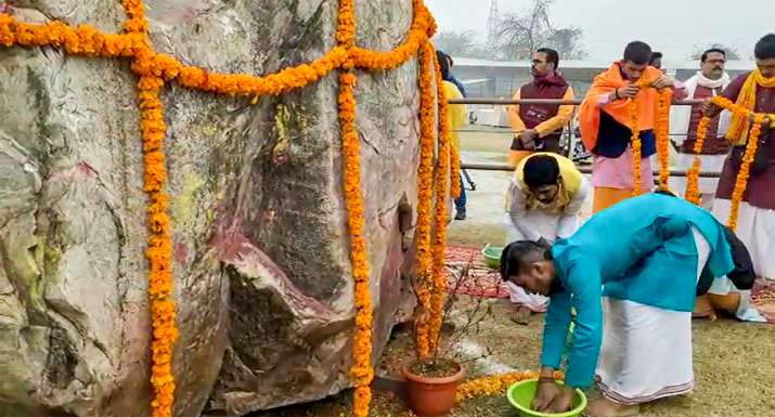 Ram Temple Construction Two Shaligram Stones From Nepal Reach Ayodhya Ram Mandir Spoindia 9406