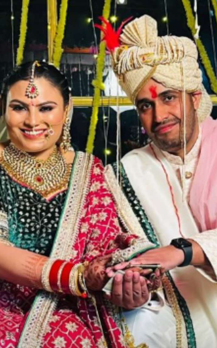 India Tv - The newlyweds