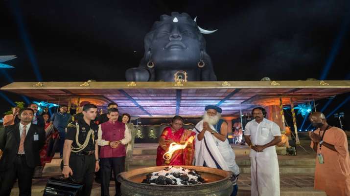India Tv - President Droupadi Murmu with Sadhguru Jaggi Vasudev, Founder-of Isha Foundation at the mega Shivratri event on Saturday.