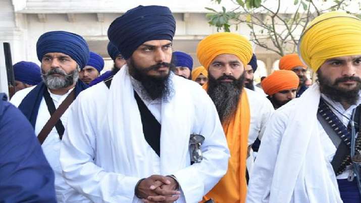 Amritpal Singh sighted at Delhi's Kashmere Gate ISBT, police launch manhunt for Khalistani sympathiser: Source