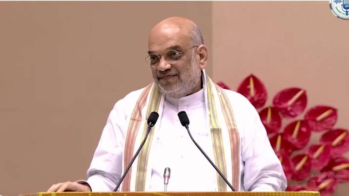 Karnataka polls: Congress files police complaint over Amit Shah's speech, accuses him of promoting 'hatred'