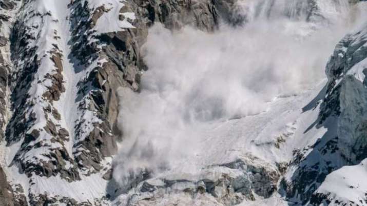 Jammu and Kashmir: Avalanche warning issued for THESE districts | Check list