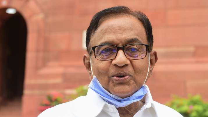 'Red carpet to exchange notes': P Chidambaram's black money dig at Centre over RBI rule