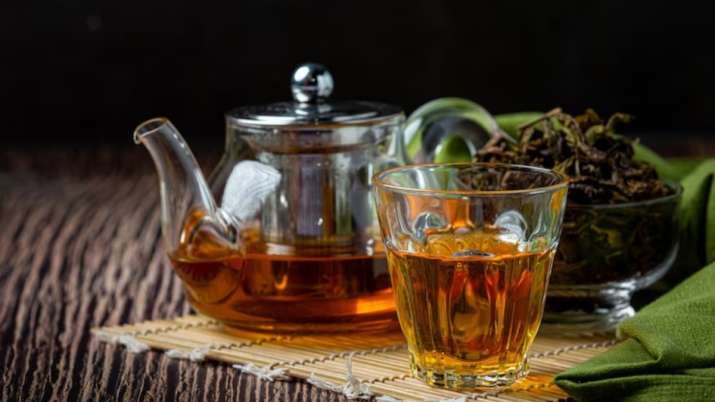 India Tv - Minum teh herbal dapat meningkatkan relaksasi dan meningkatkan kualitas tidur