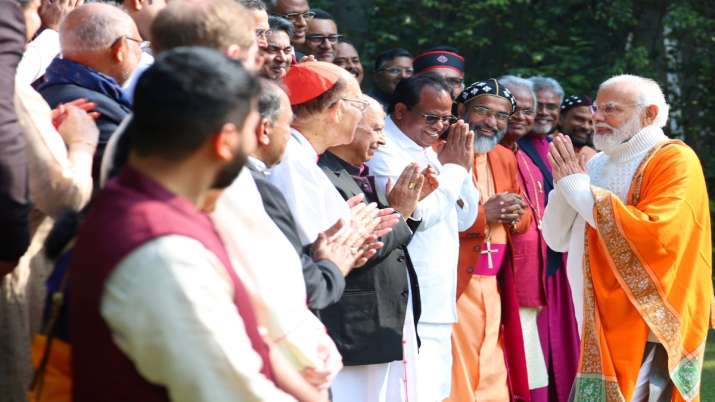 PM Modi underlines his 'old and close bond' with Christian community on Christmas, recalls meeting Pope