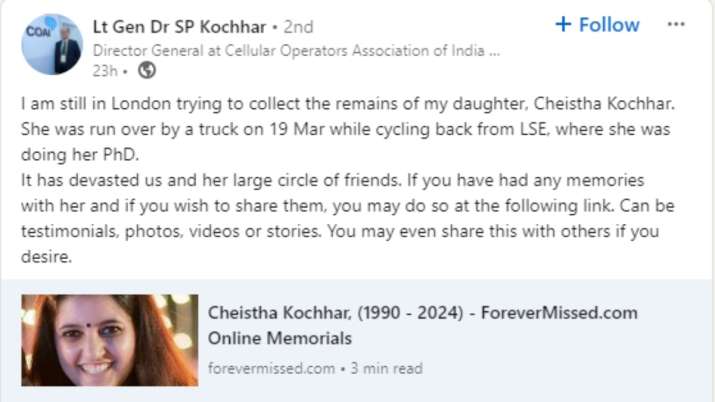 India Tv - Screenshot from victim's father LinkedIn profile