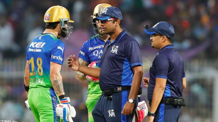 Virat Kohli handed fine for showing dissent towards umpires during KKR vs RCB game