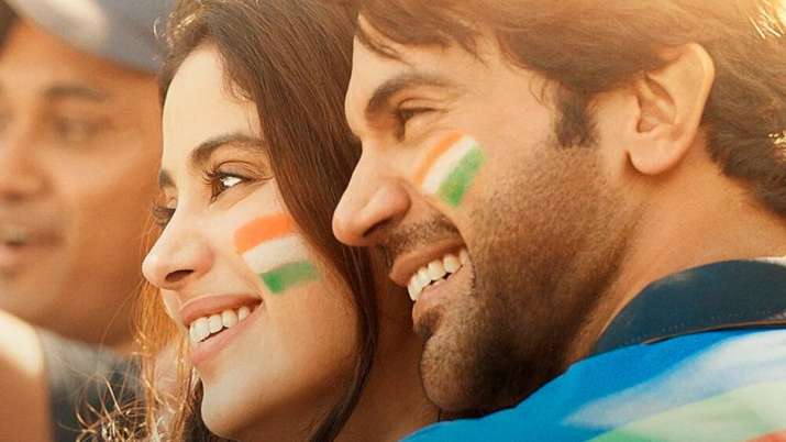 Mr and Mrs Mahi first review: Neha Dhupia, Kunal Khemu and others praise Janhvi Kapoor, Rajkummar Rao's film