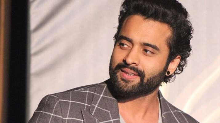 Jackky Bhagnani’s crew member from Pooja Entertainment alleges non-payment of salary