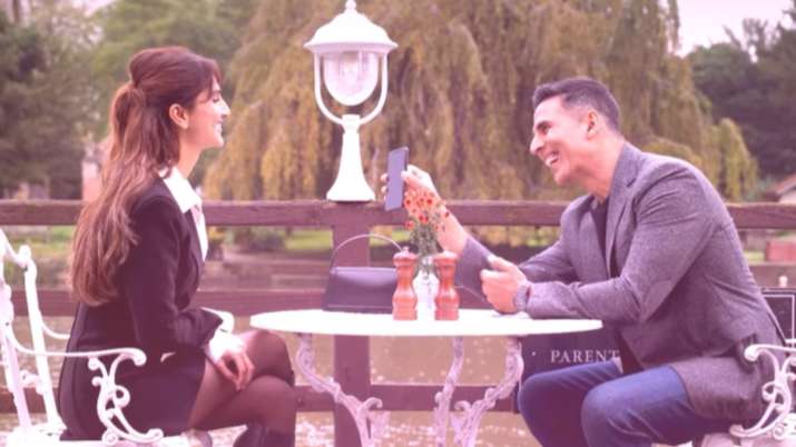 Khel Khel Mein: Akshay-Vaani’s streamy chemistry in ‘Duur Na Karin’s song will mesmerise you | WATCH