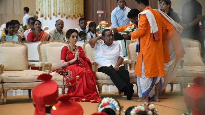 India Tv - Ambanis organise mass weddings in Thane