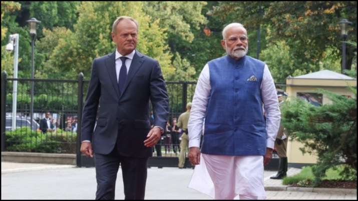 PM Modi holds bilateral talks with Poland's Donald Tusk, agrees to deepen cooperation across sectors | WATCH