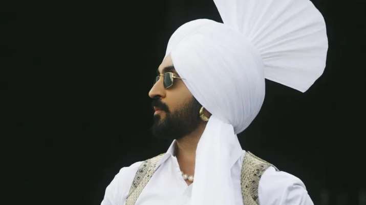 Diljit Dosanjh to Gurdas Maan, Punjabi singers flaunting traditional attires on global stages