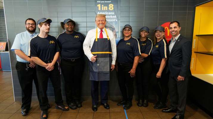 India Tv - U.S. President Donald Trump poses for a picture during a visit to McDonalds in Feasterville-Trevose