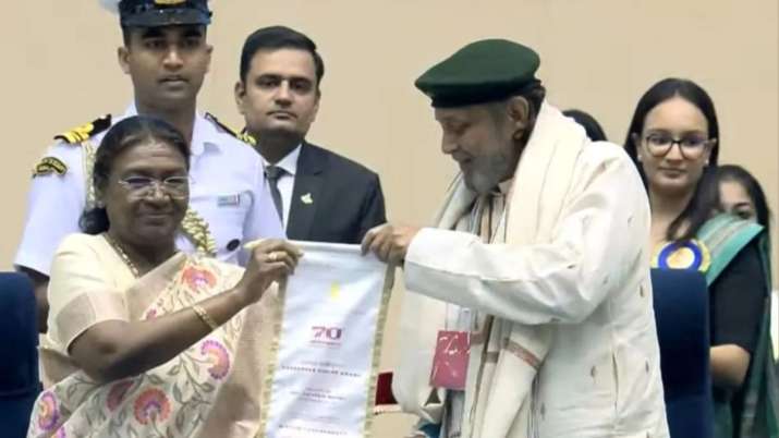 National Film Awards 2024: Mithun Chakraborty honoured with Dadasaheb Phalke Award | WATCH