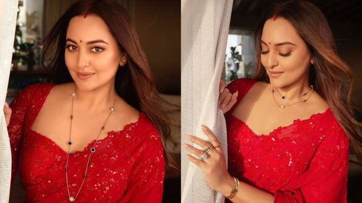 Sonakshi Sinha celebrates first Karwa Chauth in style, Zaheer Iqbal’s hilarious comments amuses fans