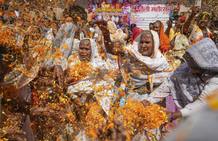 India Tv - Holi celebrations started across India on Thursday. 