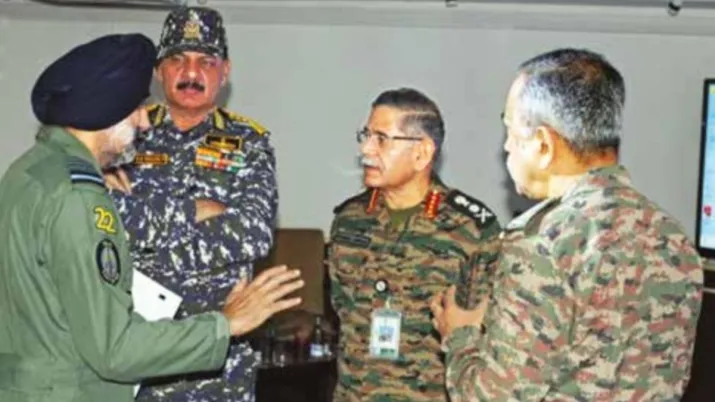 INDIA TV - भारतीय सेना ने #OpterationSindoor पर अपने कर्मियों के लिए एक पुस्तिका जारी की है, जहां उसने भारतीय सेना के संचालन कक्ष को दिखाया है, जहां से शीर्ष सैन्य पीतल द्वारा ऑपरेशन की निगरानी की जा रही है, जिसमें सेना के प्रमुख जनरल उपेंद्र द्विवेदी, नौसेना के प्रमुख एडमिरल दिनेश के त्रिपाठी और वायु सेना प्रमुख वायु प्रमुख शामिल हैं