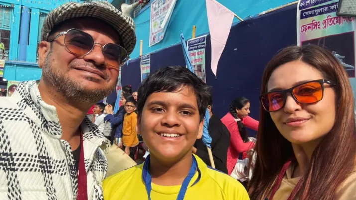 India Tv - Rahul Banerjee, wife Priyanka Sarkar and son Sohoj India Tv - Rahul Banerjee