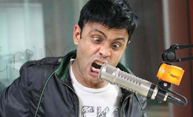 Gurmehar Kaur row: Here's how funny man RJ Naved reacted, see video | Bollywood News – India TV Gurmehar Kaur row: Here's how funny man RJ Naved reacted, see video | Bollywood News – India TV