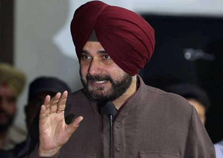 Indian Wife Navjot Videos - Watch video: Mark the words! Turncoat Navjot Singh Sidhu repeats his BJP  'notes' to praise Congress | National News â€“ India TV