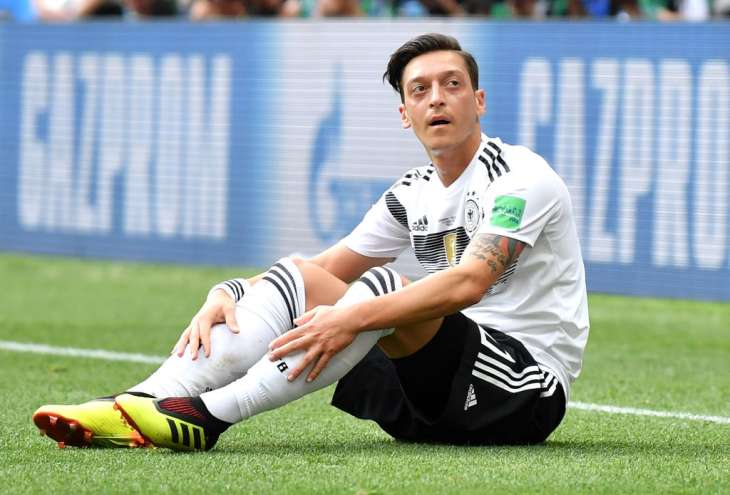 Mesut Ozil S Resentful Germany Departure Draws Mixed Response At Home Soccer News India Tv