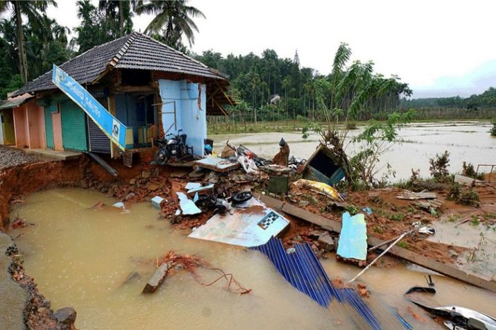 Flood aftermath: Living in the company of the dead in Kerala village |  India News – India TV
